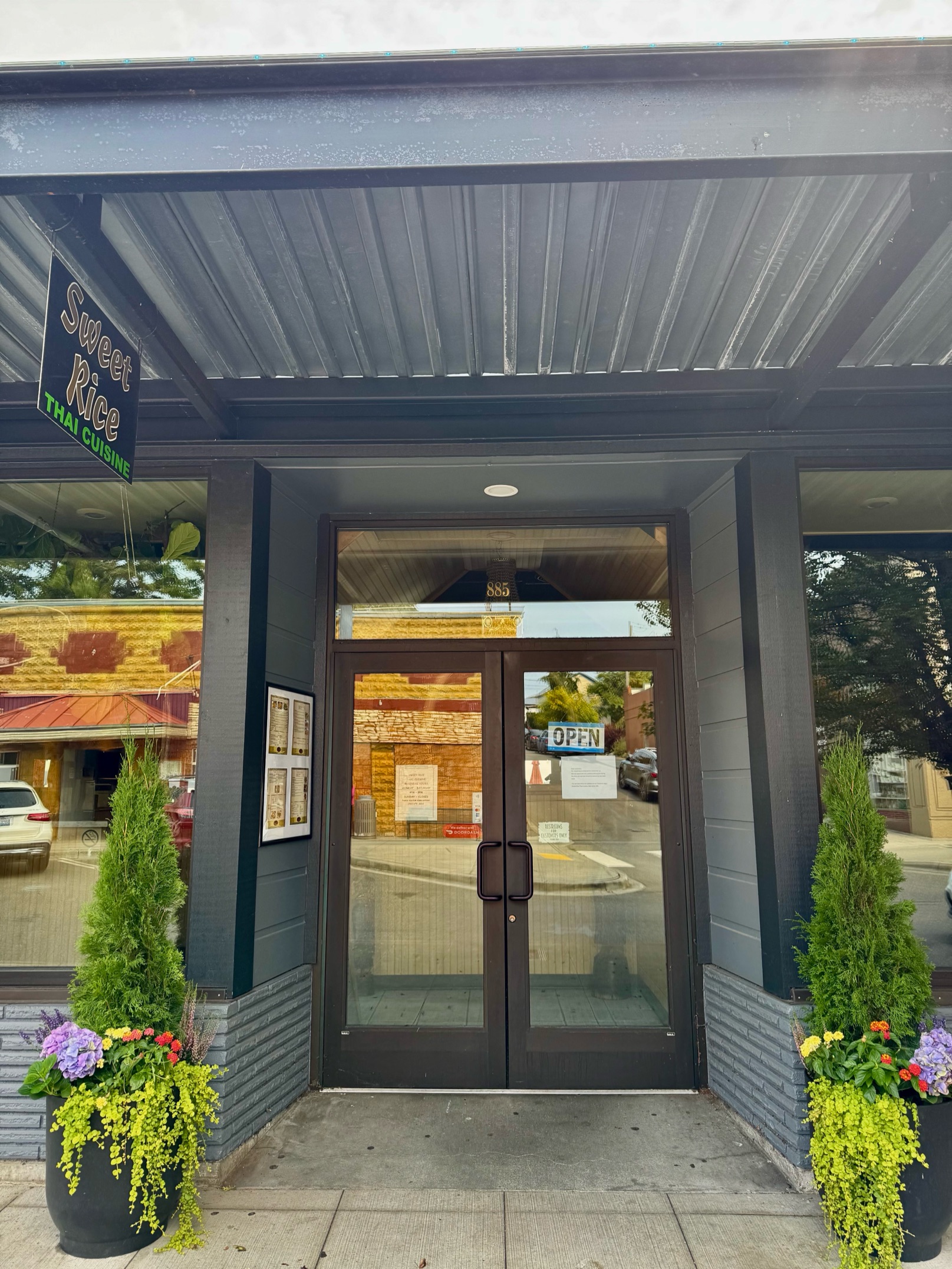 Sweet Rice Thai Cuisine and Spirit | Oak Harbor, WA